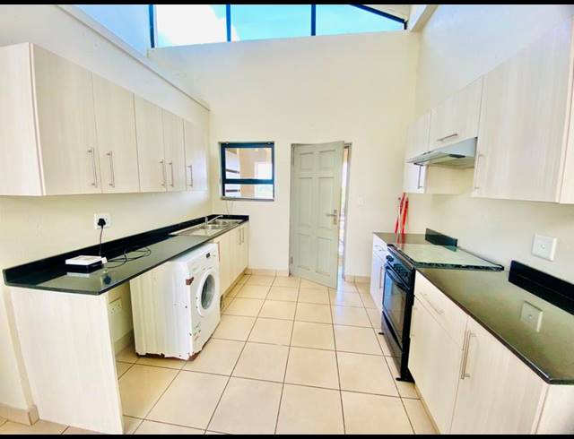 2 BEDROOM APARTMENT FOR SALE IN BEVERLEY